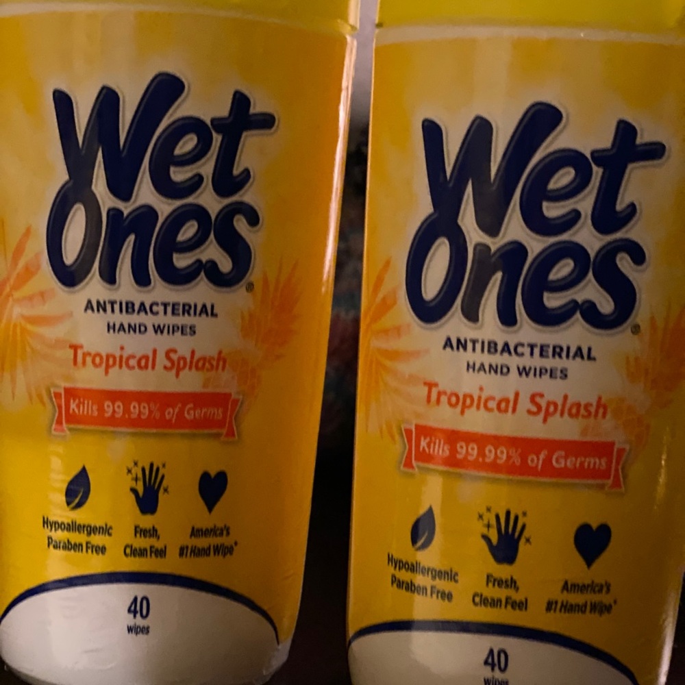 Antibacterial Wet ones hand wipes 2 packs